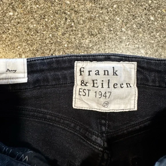 Frank and Eileen Derry jeans - Picture 3 of 3